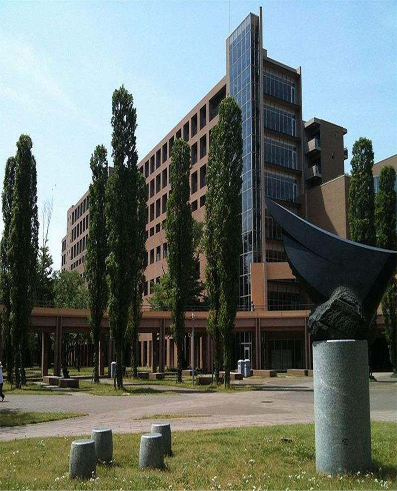 东京大学