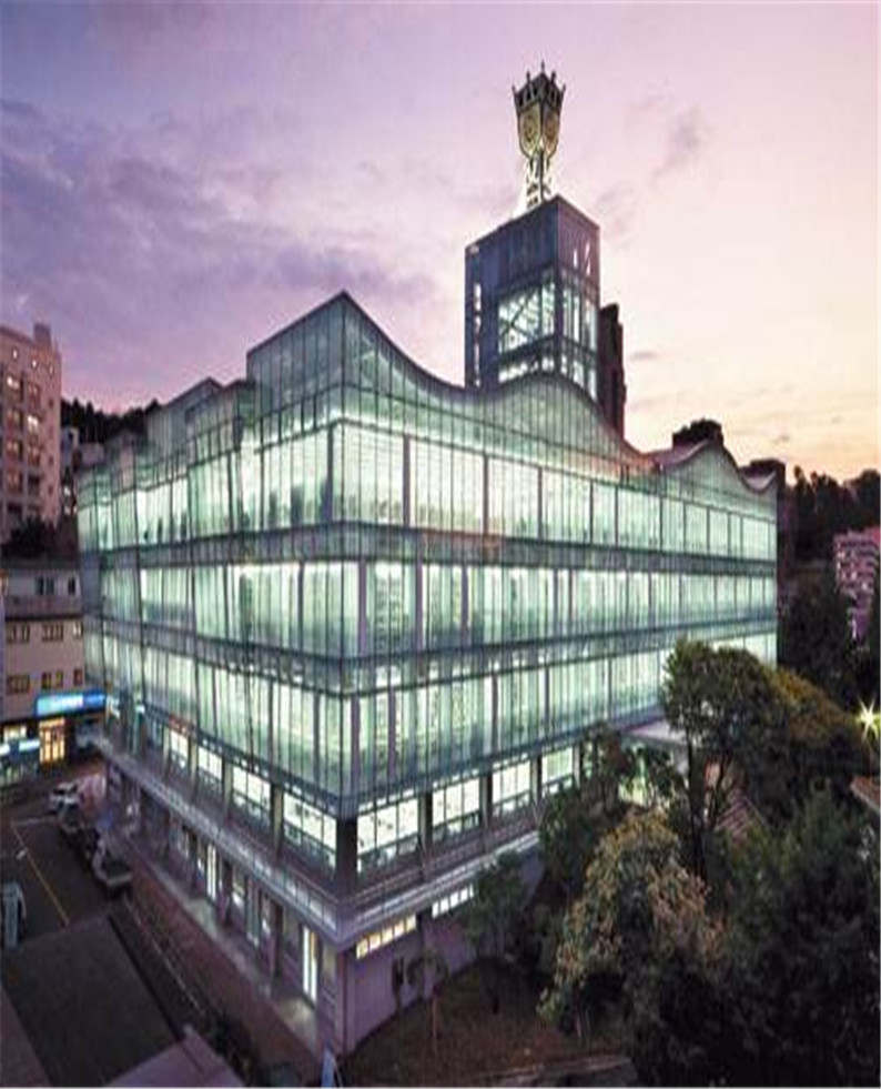 中央大学